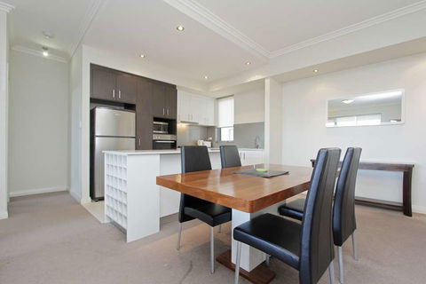 Zappeion Apartments - Tweed Heads Accommodation 1