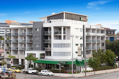 Chino Hotel - Tweed Heads Accommodation 0