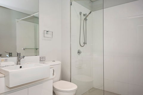 Astra Apartments Perth - Tweed Heads Accommodation 2