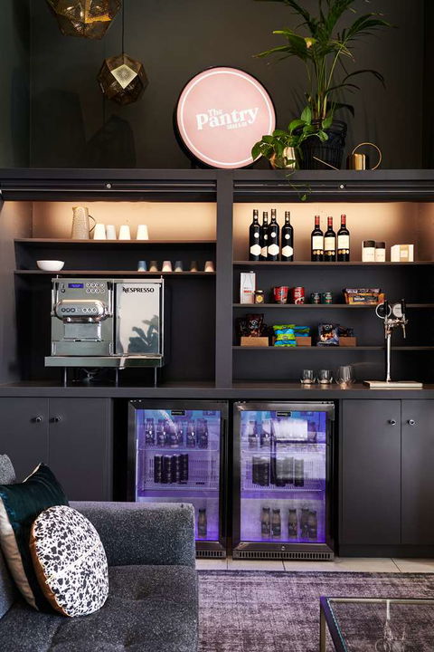 Punthill Ivanhoe Hotel - Tweed Heads Accommodation 1