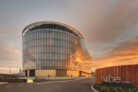 Vibe Hotel Canberra Airport - Tweed Heads Accommodation 2