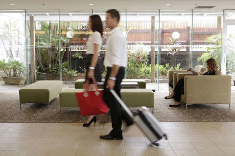 Rydges Esplanade Resort Cairns - Tweed Heads Accommodation 2