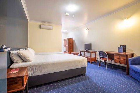 Atherton Hotel - Tweed Heads Accommodation 2