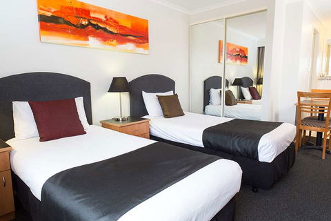 Alpha Hotel Canberra - Tweed Heads Accommodation 1