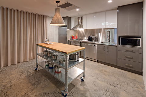 Zara Tower Serviced Apartments - Tweed Heads Accommodation 9
