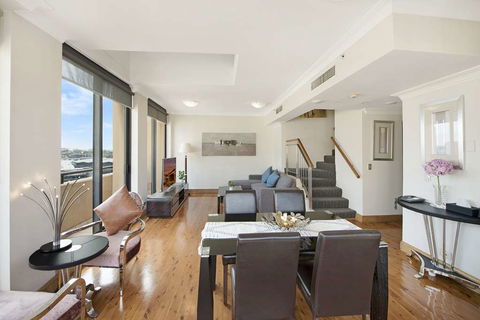 YEHS Hotel Sydney Harbour Suites - Tweed Heads Accommodation 12
