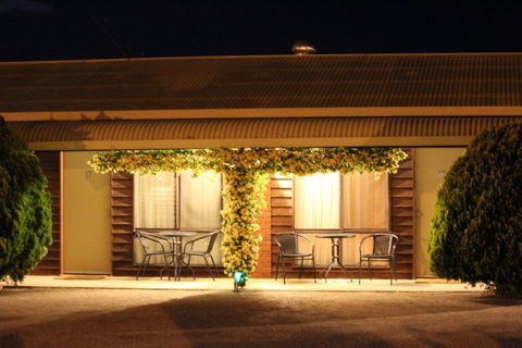 Riverland Motel - Tweed Heads Accommodation 0