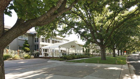 Forrest Hotel & Apartments - Tweed Heads Accommodation 0