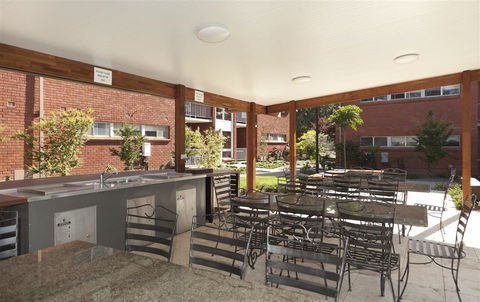 Forrest Hotel & Apartments - Tweed Heads Accommodation 8
