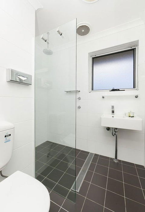 Forrest Hotel & Apartments - Tweed Heads Accommodation 5
