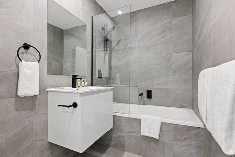 Astra Apartments Parramatta - Skyrise - Tweed Heads Accommodation 11