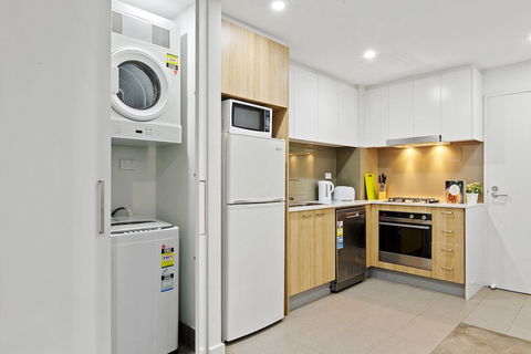 Astra Apartments Parramatta - Skyrise - Tweed Heads Accommodation 16