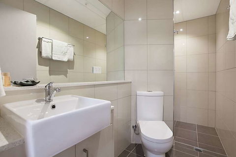 Ramada Suites Zen Quarter Darwin - Tweed Heads Accommodation 3