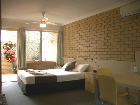 Iluka Motel - Tweed Heads Accommodation 1