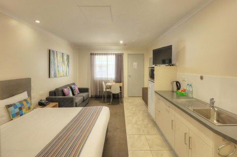 Roma Central Motel - Tweed Heads Accommodation 0