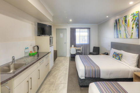 Roma Central Motel - Tweed Heads Accommodation 2