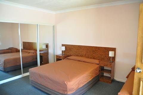 Townview Motel - Tweed Heads Accommodation 1