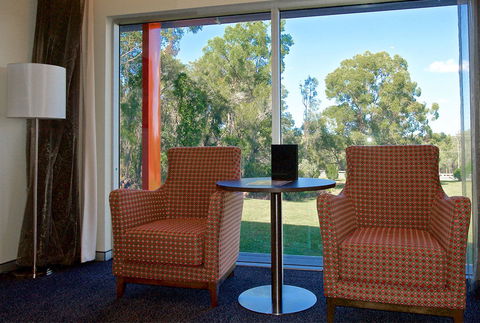 Alexandra Hills Hotel - Tweed Heads Accommodation 2