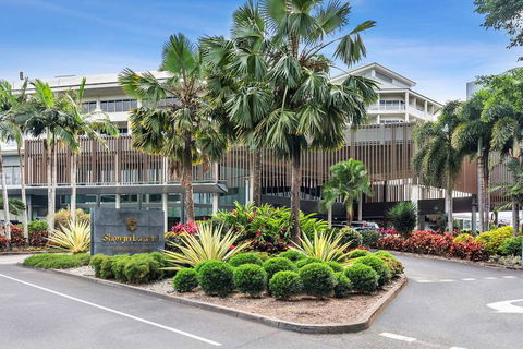 Shangri-La Hotel, The Marina - Tweed Heads Accommodation 1