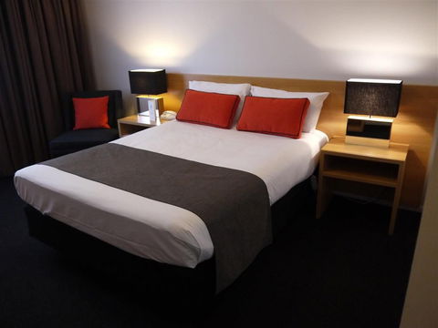 Alpha Hotel Canberra - Tweed Heads Accommodation 0