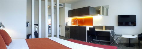 Abode Woden - Tweed Heads Accommodation 1