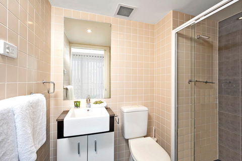 Astra Apartments Parramatta - Tweed Heads Accommodation 5