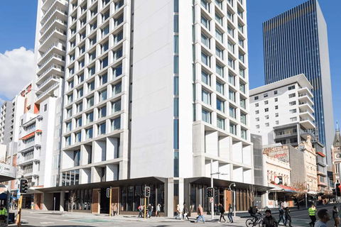 QT Perth - Tweed Heads Accommodation 0