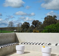Lindenwarrah Hotel - Tweed Heads Accommodation