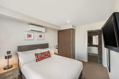 Adina Serviced Apts Canberra Dickson - Tweed Heads Accommodation 12