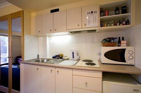 Capital Executive Apt Hotel Canberra - Tweed Heads Accommodation 9