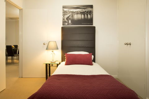 Regal Apartments - Tweed Heads Accommodation 7