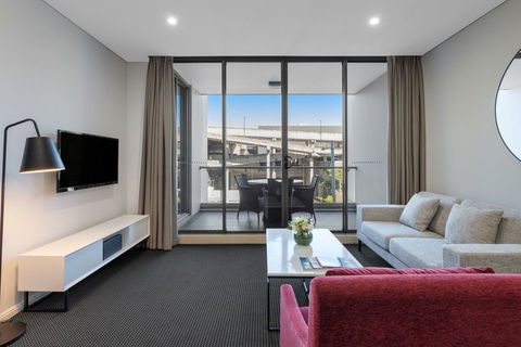 Meriton Suites North Ryde - Tweed Heads Accommodation 5