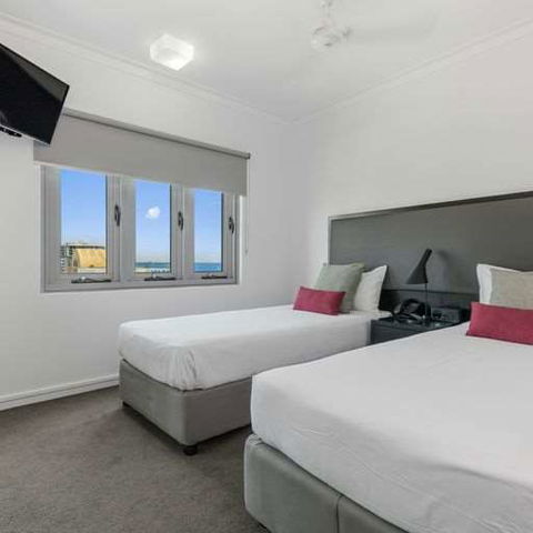 H On Mitchell Apartment Hotel - Tweed Heads Accommodation 4