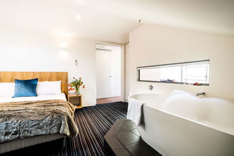 Salamanca Wharf Hotel - Tweed Heads Accommodation 2