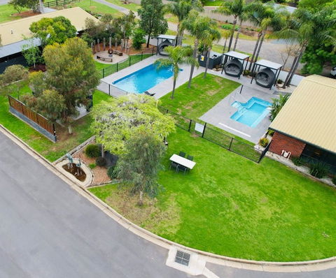 Federation Motor Inn - Tweed Heads Accommodation 0