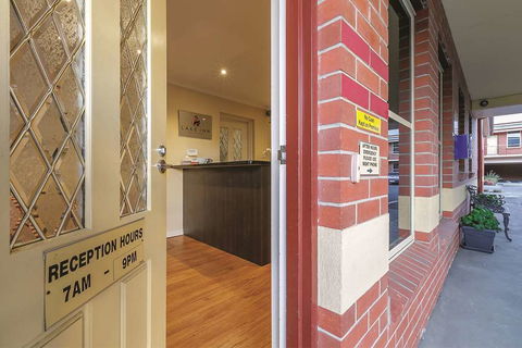 Lake Inn Ballarat - Tweed Heads Accommodation 2