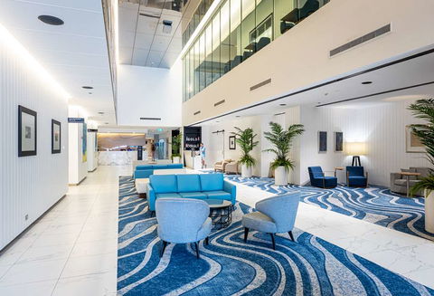 Hilton Surfers Paradise Hotel - Tweed Heads Accommodation 2