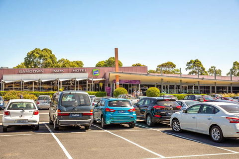 Nightcap At Sandown Park Hotel - Tweed Heads Accommodation 0