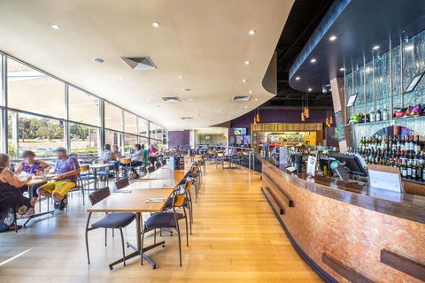 Nightcap At Sandown Park Hotel - Tweed Heads Accommodation 6