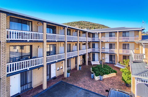 Albany Motel & Apartments - Tweed Heads Accommodation 2