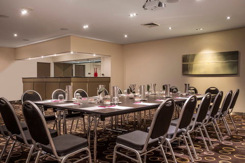 Crowne Plaza Canberra - Tweed Heads Accommodation 10