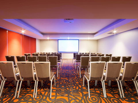 Novotel Canberra - Tweed Heads Accommodation 7