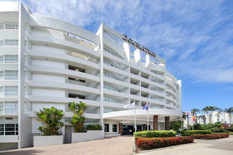 DoubleTree By Hilton Cairns - Tweed Heads Accommodation 0