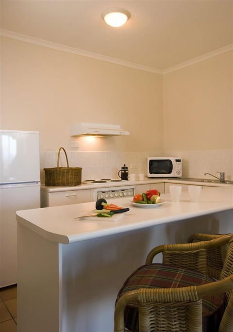 Tropic Towers Apartments - Tweed Heads Accommodation 4