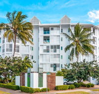 201 Lake Street - Cairns - Tweed Heads Accommodation