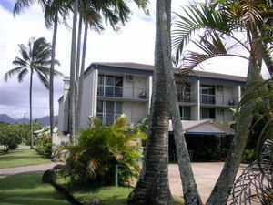 Cairns Holiday Lodge - Tweed Heads Accommodation 0