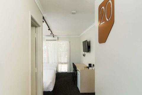NIghtcap At Balaclava Hotel - Tweed Heads Accommodation 16
