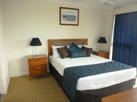 Coral Towers Holiday Apartments - Tweed Heads Accommodation 1
