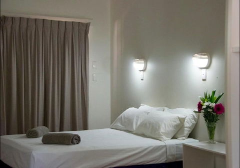 Roebuck Bay Hotel - Tweed Heads Accommodation 1