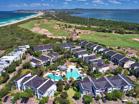 Pullman Magenta Shores Resort - Tweed Heads Accommodation 0